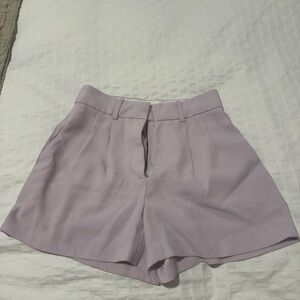 Aritizia Lilac Shorts 00